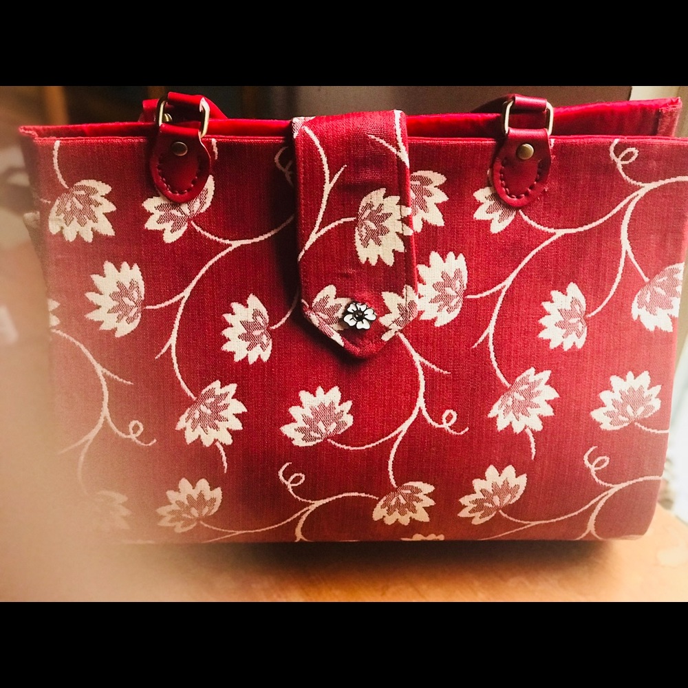 Handbag